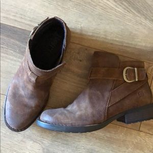 Born brown leather boots